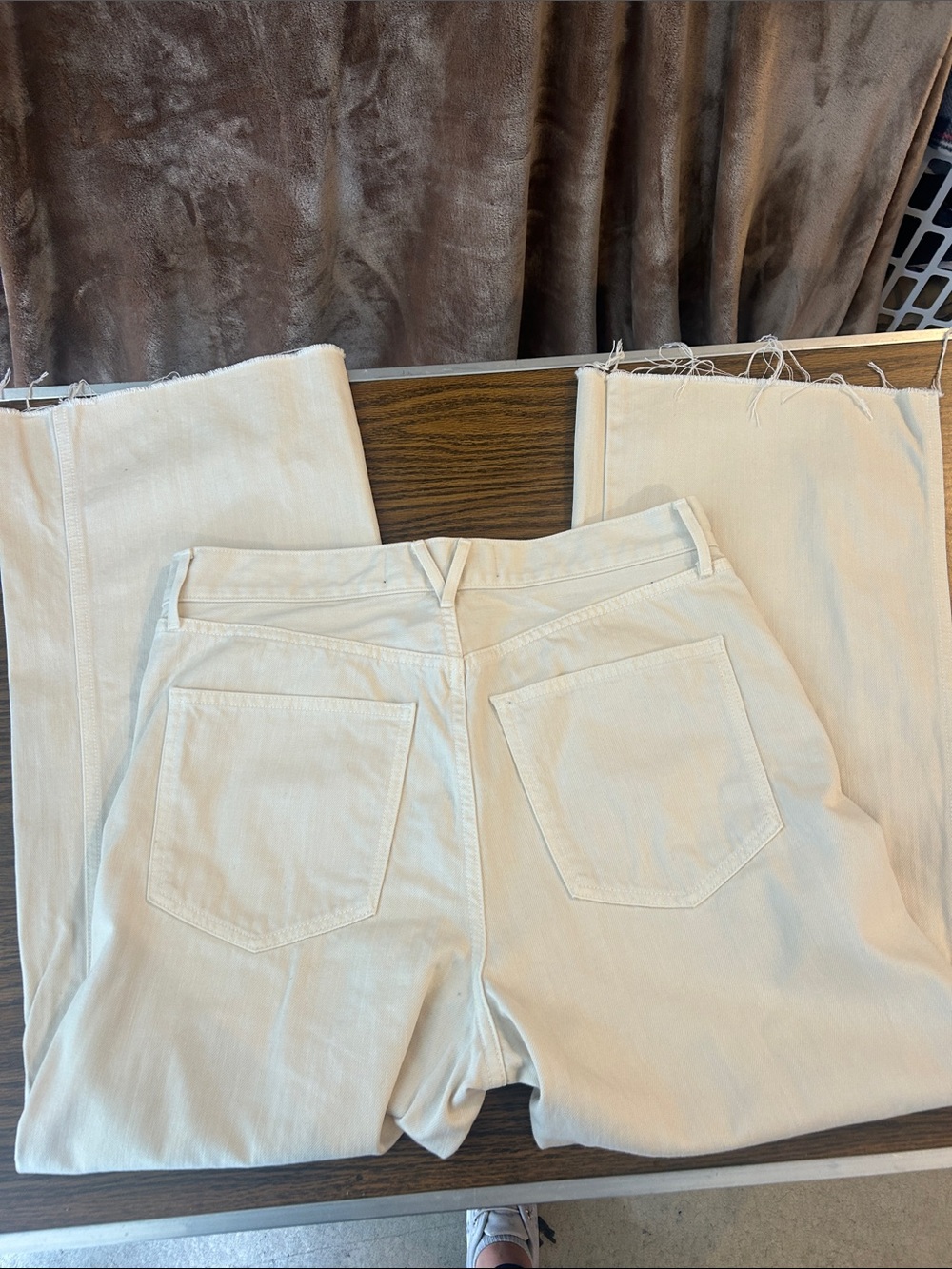 Veronica beard taylor wide leg crop